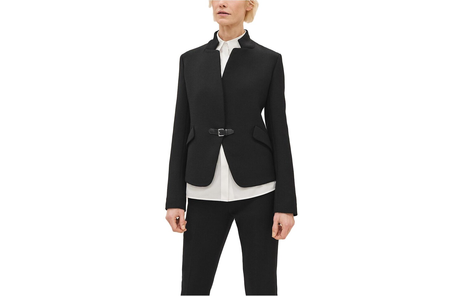 Пиджак женский Hermes, черный
Пиджак женский Hermes, черный