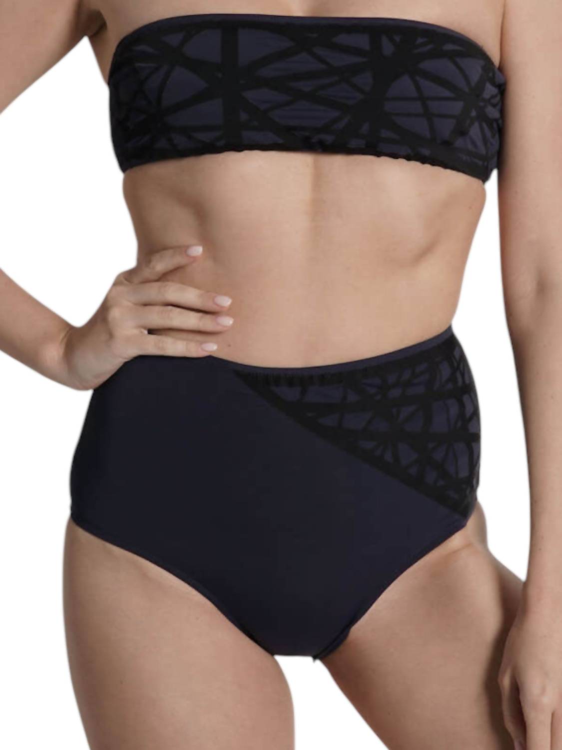 Купальник женский Sauipe, темно-синий
Купальник женский Sauipe, темно-синий