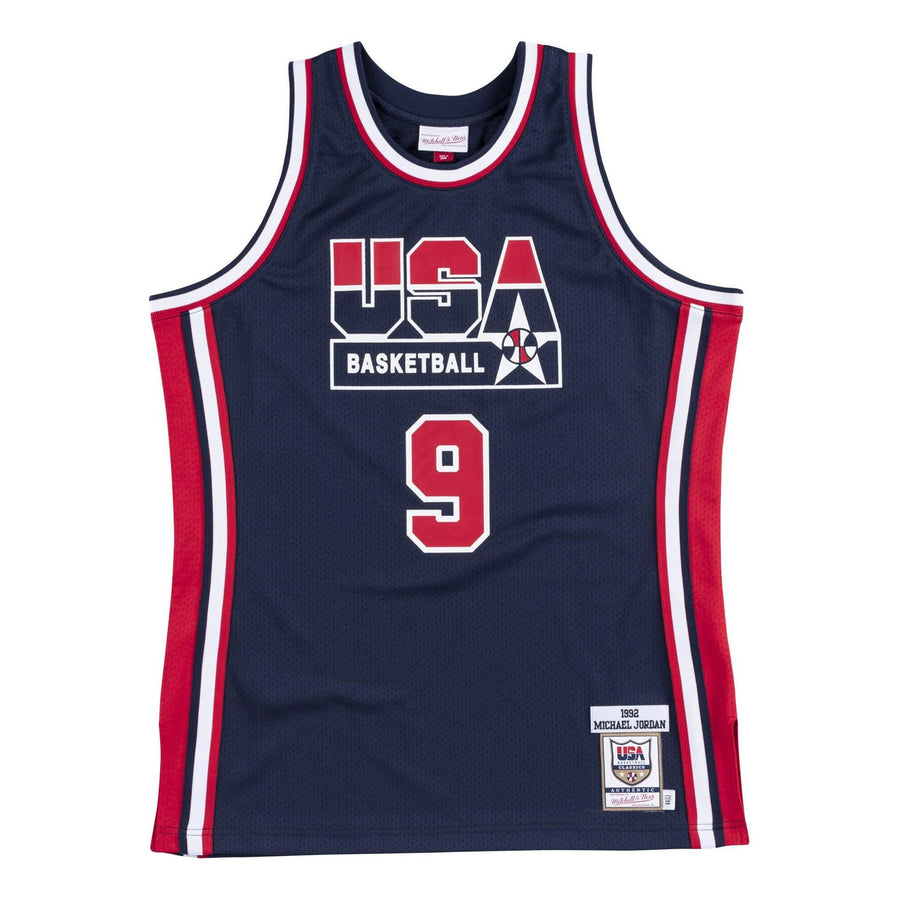 Джерси Mitchell & Ness Team USA 1992 Jerseys 'Michael Jordan 9', темно-синий
Джерси Mitchell & Ness Team USA 1992 Jerseys 'Michael Jordan 9', темно-синий