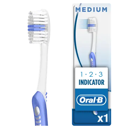 Зубная щетка Oral B 123 Индикатор 35 Средняя Oral-B 
Зубная щетка Oral B 123 Индикатор 35 Средняя Oral-B