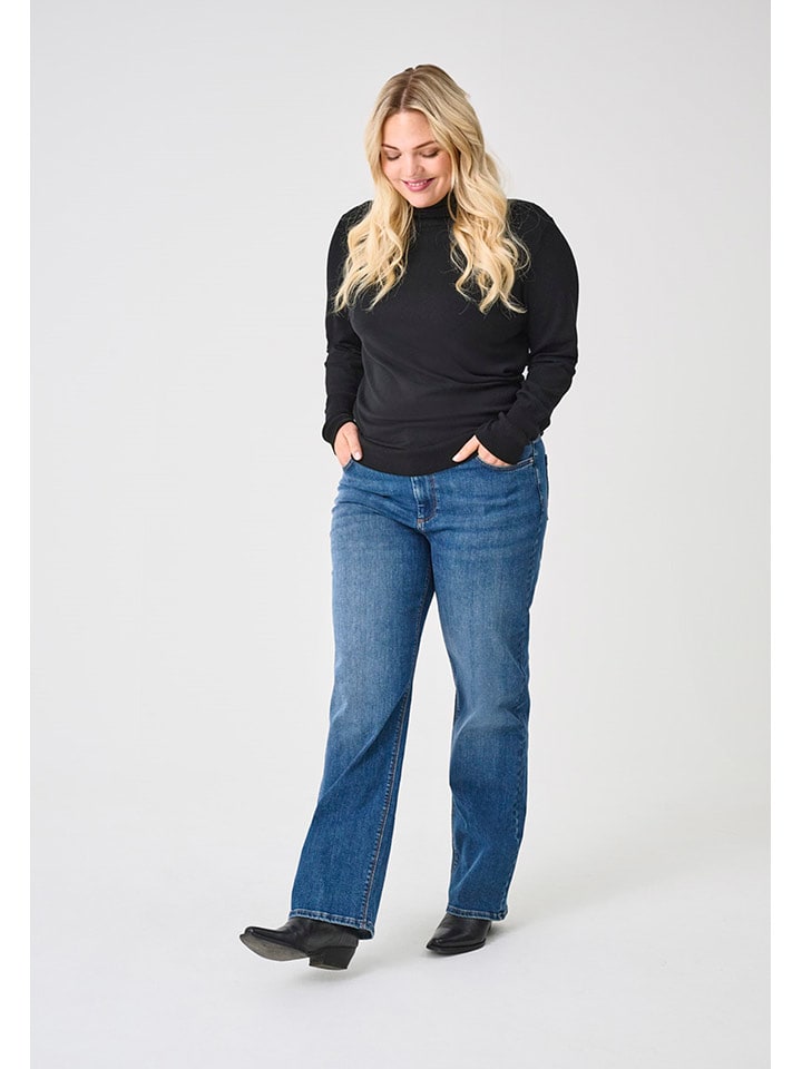 Джинсы - стандартный крой - синего цвета ONLY
Джинсы - стандартный крой - синего цвета ONLY