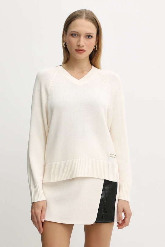 Свитер из смесовой шерсти Armani Exchange, бежевый
Свитер из смесовой шерсти Armani Exchange, бежевый