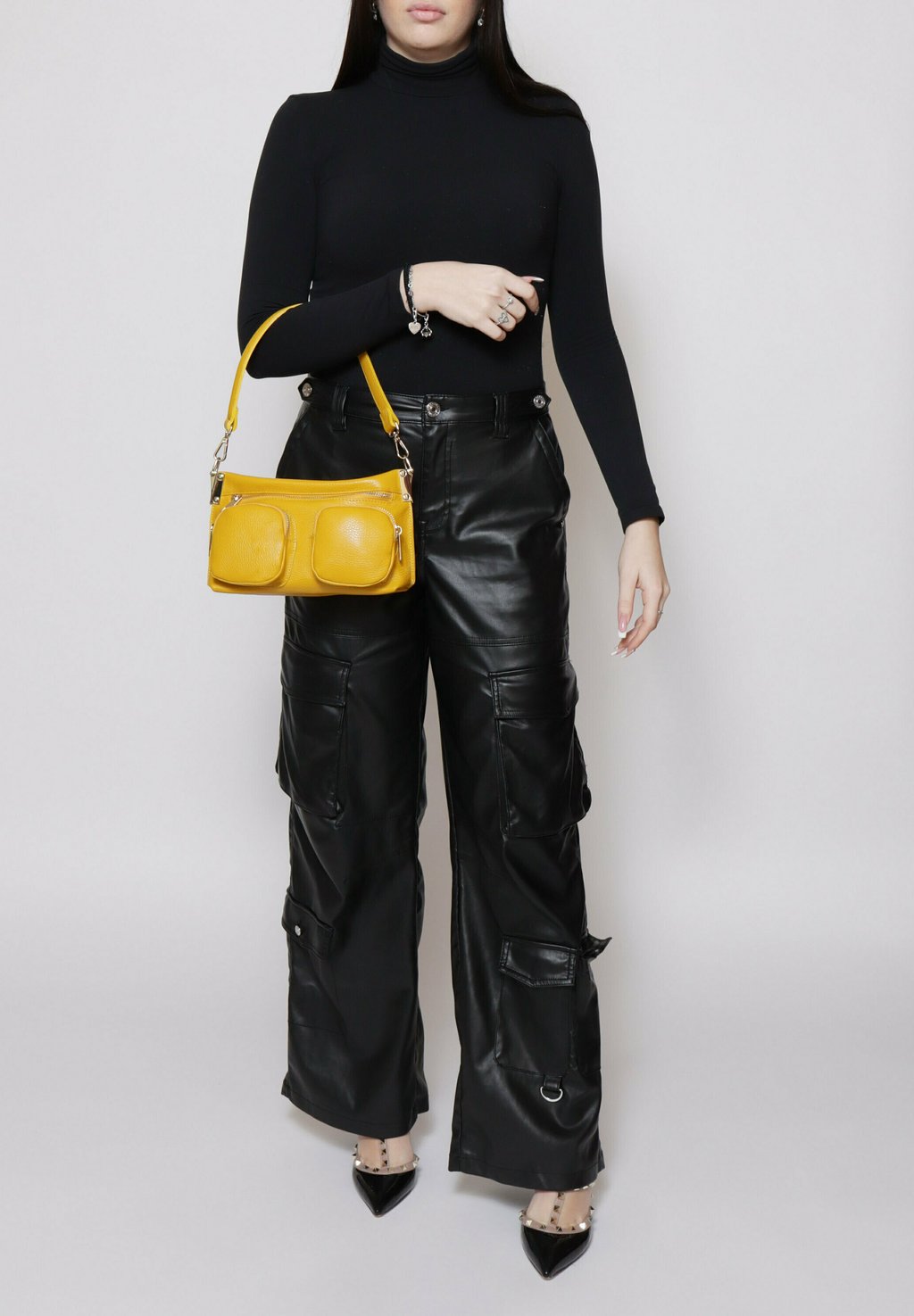 Сумка Roberta Rossi, желтый
Сумка Roberta Rossi, желтый