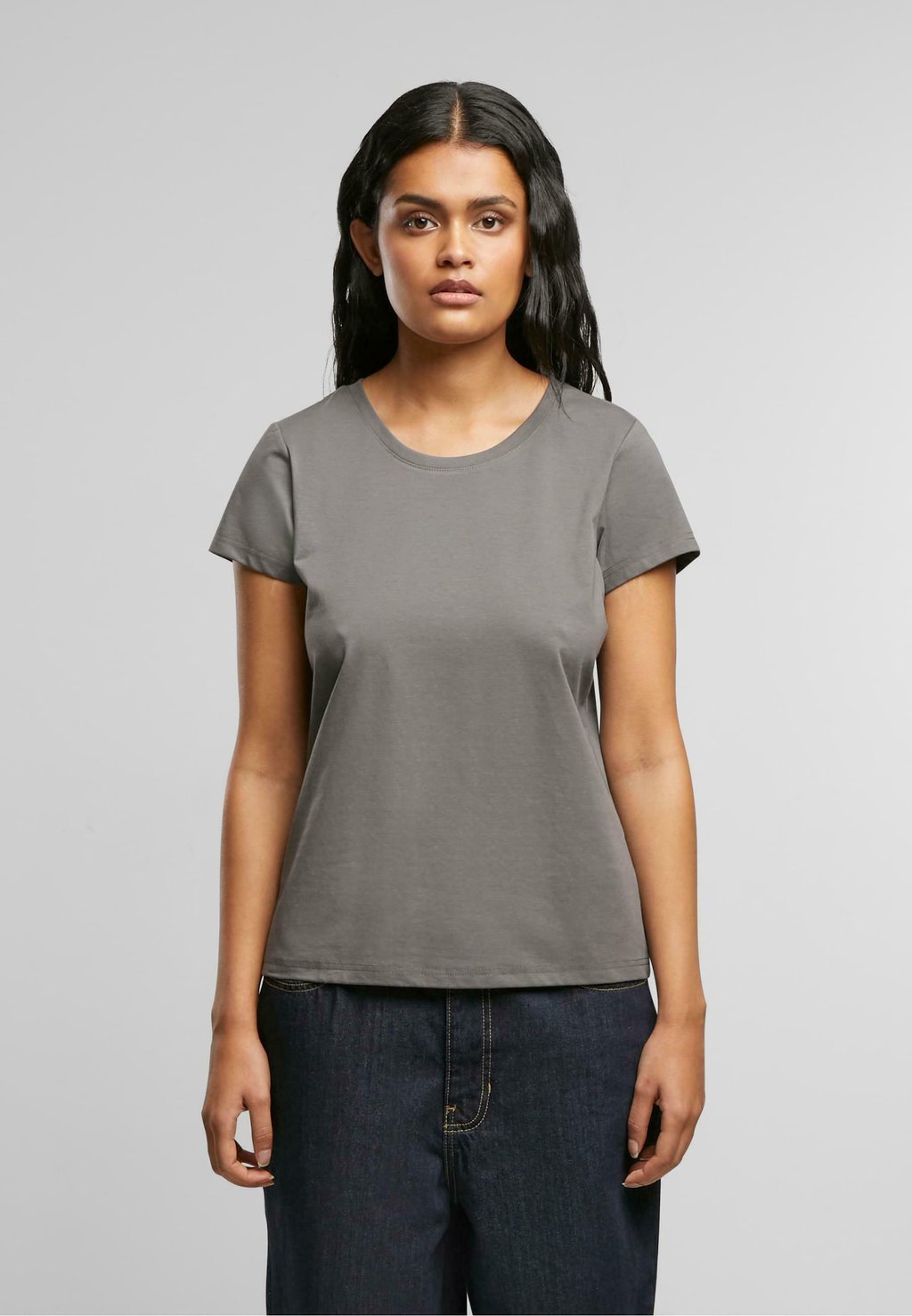 Базовая футболка SORONA Urban Classics, серый
Базовая футболка SORONA Urban Classics, серый