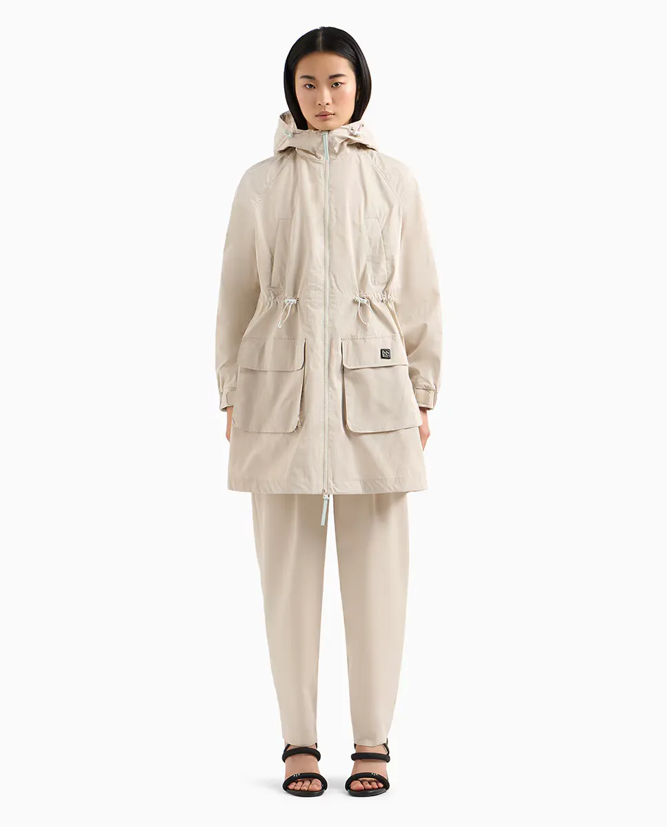 Женская парка средней длины с капюшоном Armani Exchange, бежевый
Женская парка средней длины с капюшоном Armani Exchange, бежевый