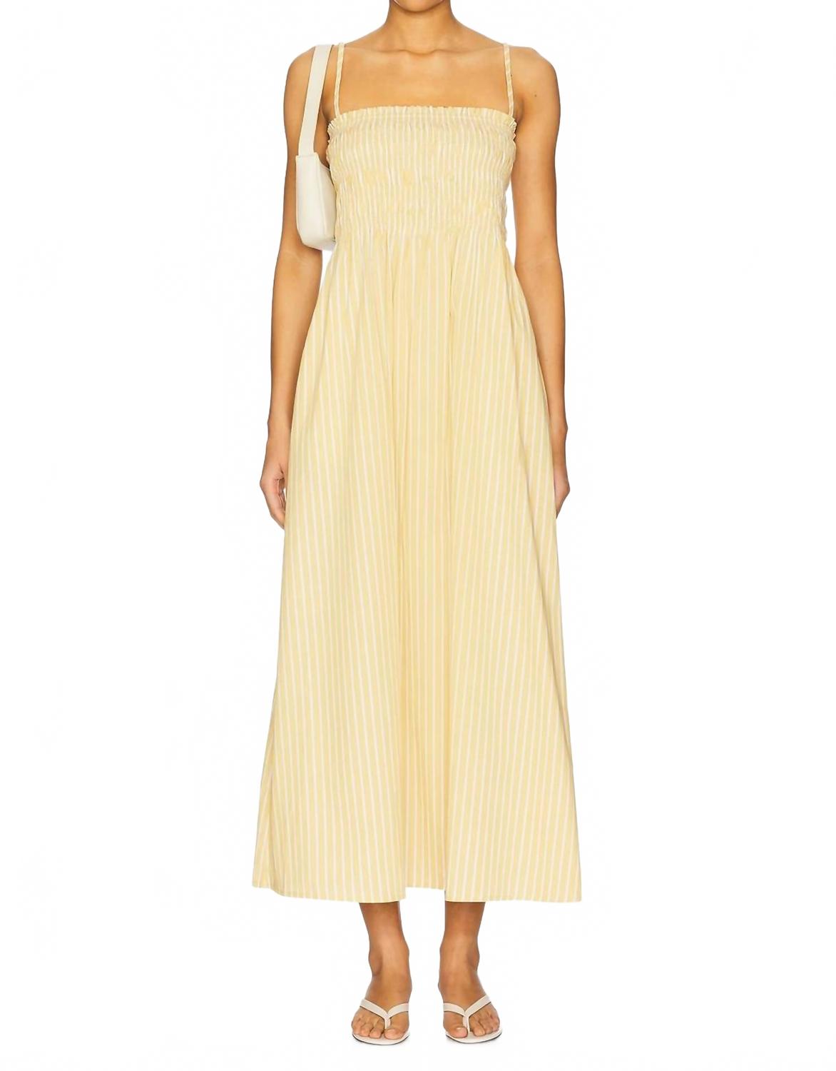 Платье миди Bianca со сборками на лифе цвета пляжного песка Pistola, Beach Sand
Платье миди Bianca со сборками на лифе цвета пляжного песка Pistola, Beach Sand