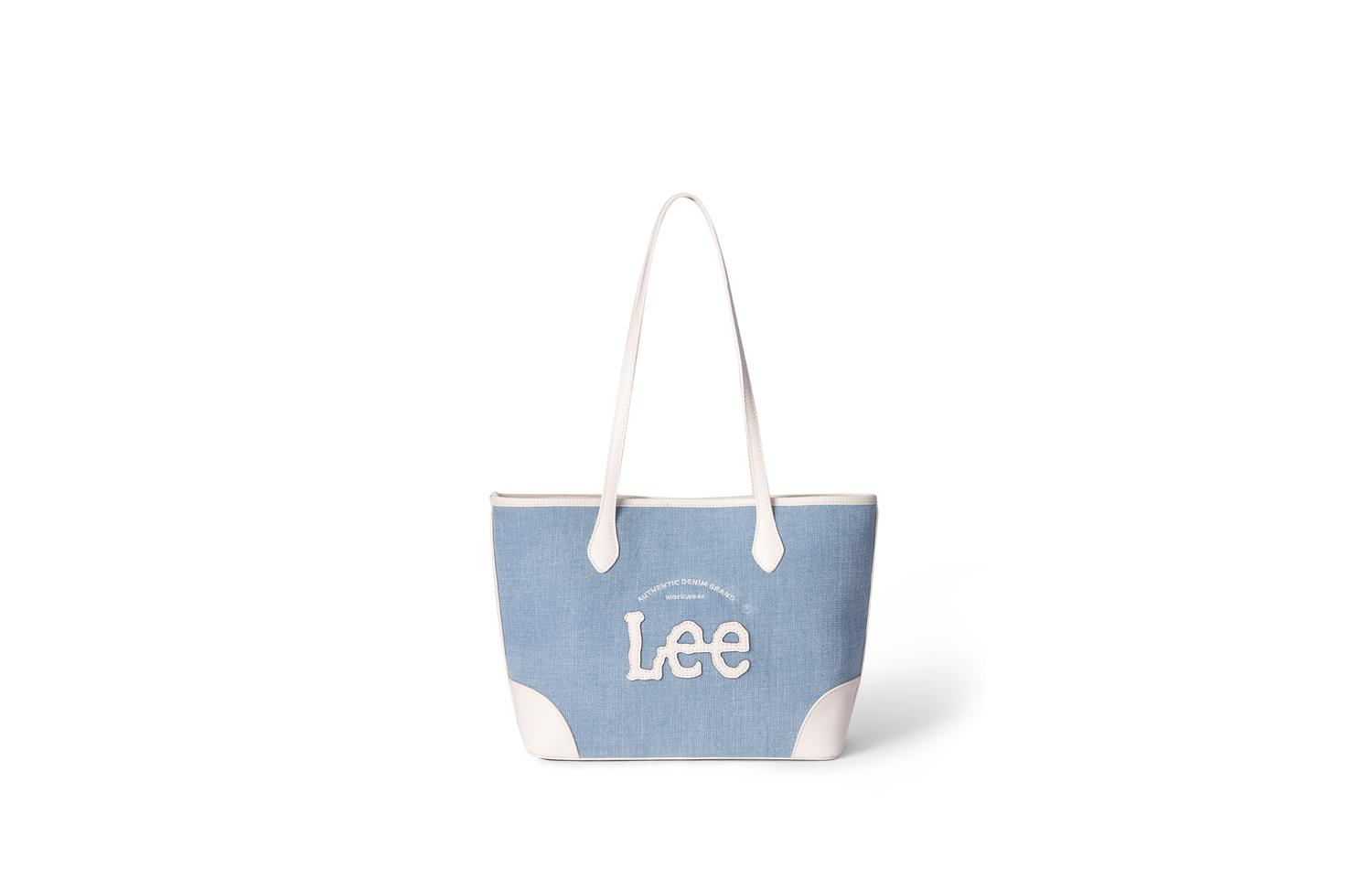 Lee Джинсовая сумка-тоут с панелью из полиуретана, Light Denim Blue
Lee Джинсовая сумка-тоут с панелью из полиуретана, Light Denim Blue