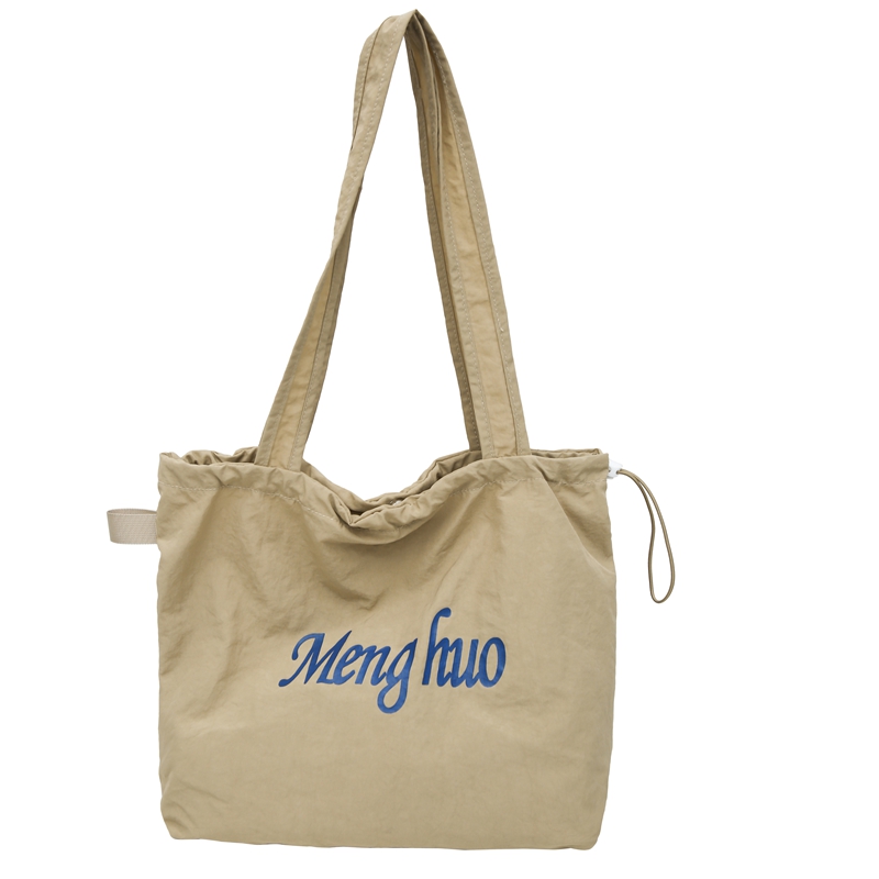 DCLOUD Нейлоновая сумка-шоппер, Khaki
DCLOUD Нейлоновая сумка-шоппер, Khaki