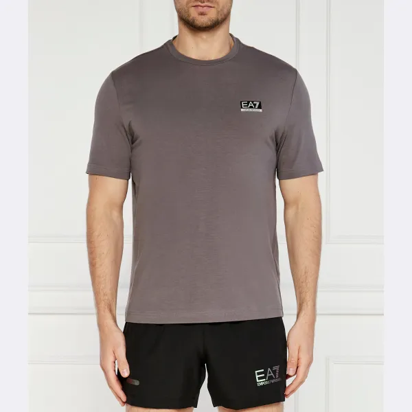 Футболка стандартного кроя Ea7, черный
Футболка стандартного кроя Ea7, черный