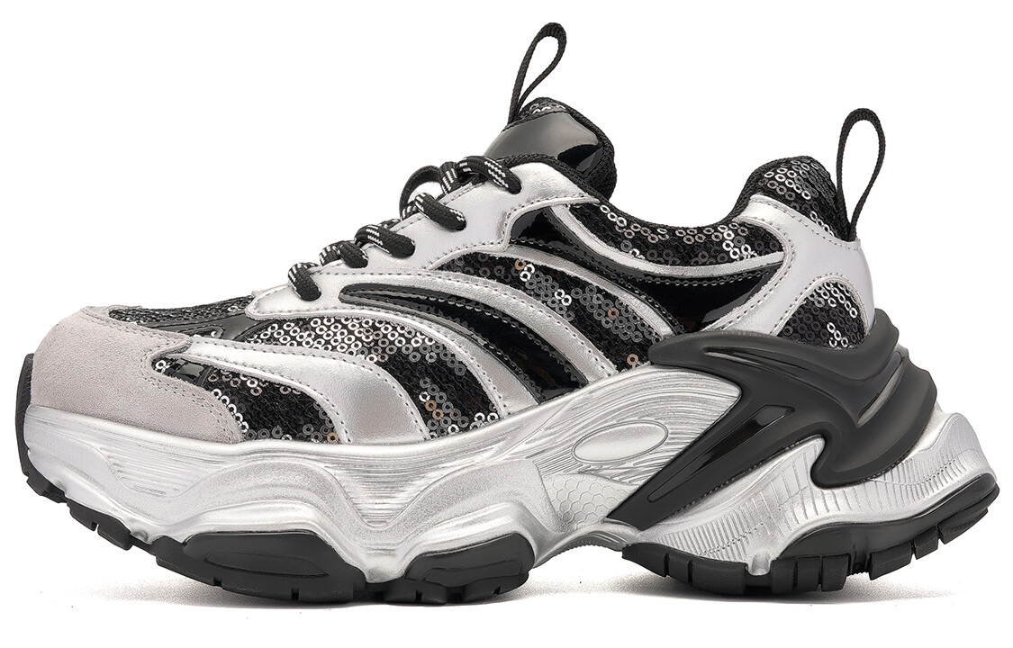 Кроссовки женские толстые низкие черный Eblan
Кроссовки женские толстые низкие черный Eblan