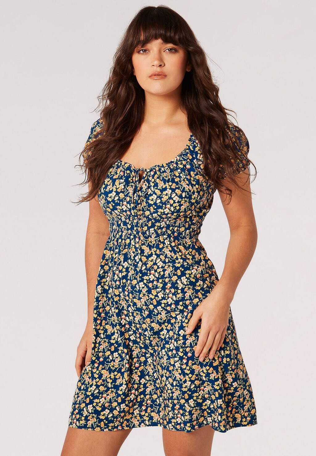 Платье летнее Ditsy Floral Milkmaid Apricot, синий
Платье летнее Ditsy Floral Milkmaid Apricot, синий