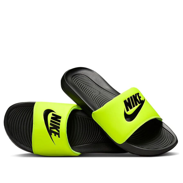 Тапочки victori one slides 'yellow black' Nike, желтый
Тапочки victori one slides 'yellow black' Nike, желтый