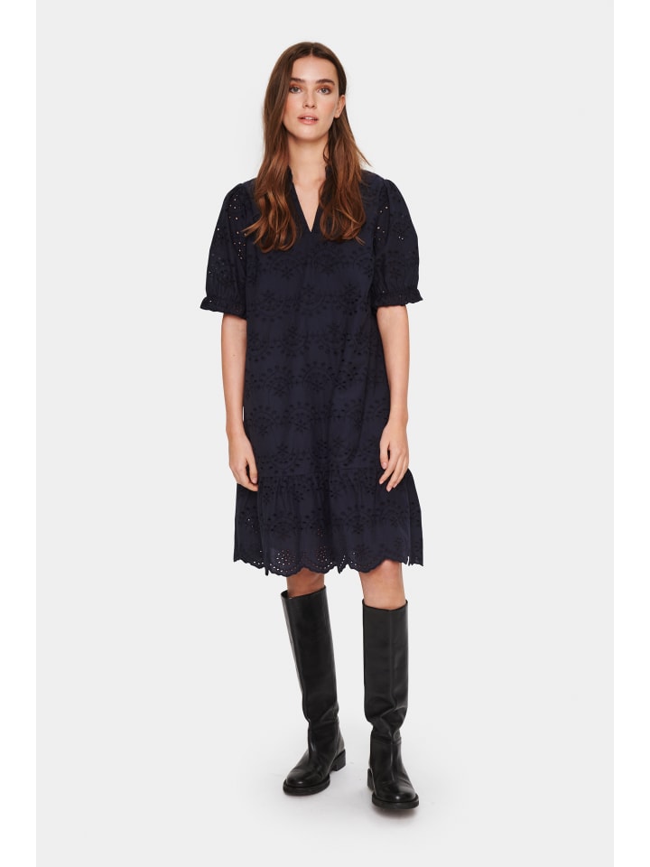 Платье до колена SAINT TROPEZ
Платье до колена SAINT TROPEZ