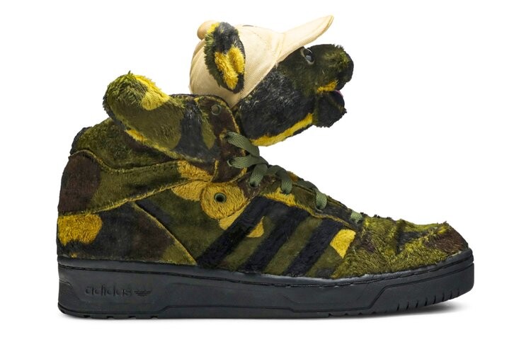 Кроссовки Adidas Jeremy Scott 'Camo Bear', зеленый
Кроссовки Adidas Jeremy Scott 'Camo Bear', зеленый