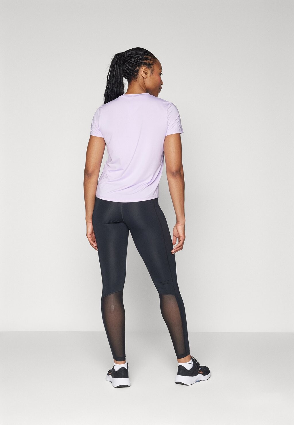 Леггинсы Nike, черный
Леггинсы Nike, черный