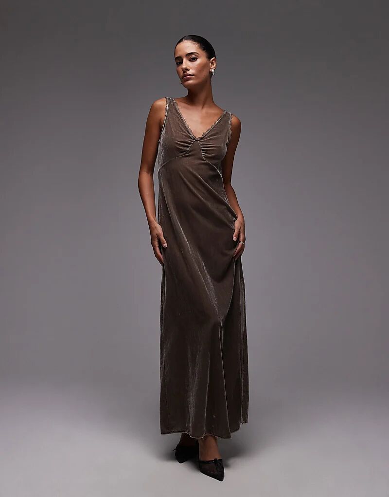 & Other Stories Бархатное платье-комбинация мидакси цвета моль
& Other Stories Бархатное платье-комбинация мидакси цвета моль