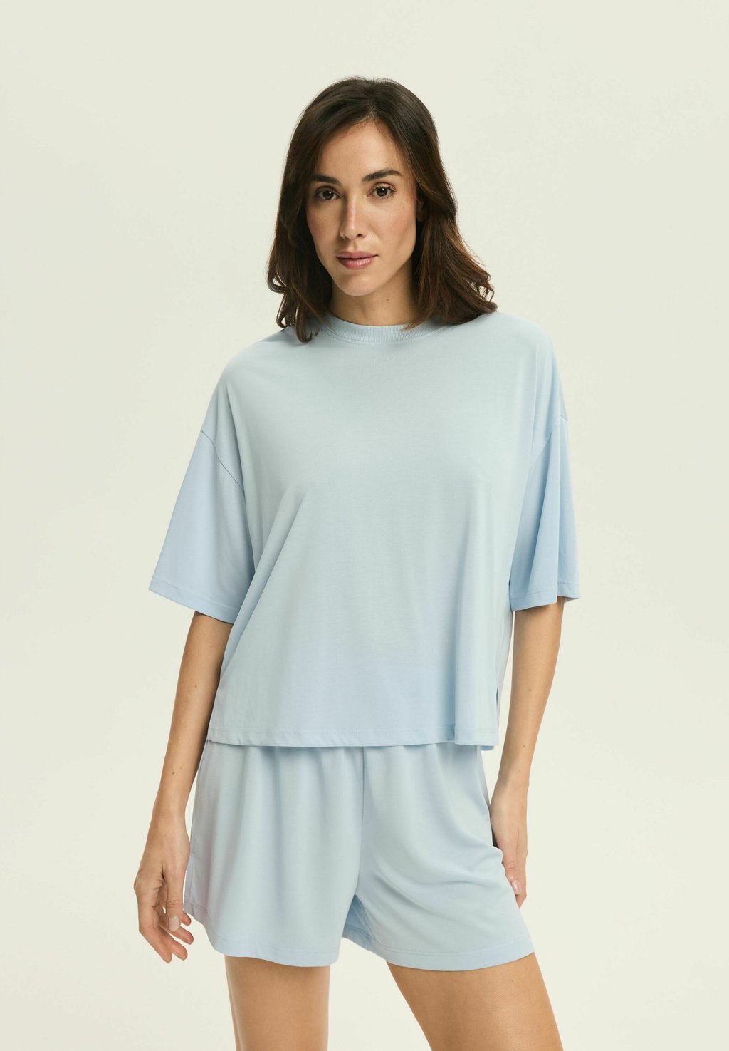 Базовая футболка RUTH ESOTIQ, светло-голубой, Синий, Базовая футболка RUTH ESOTIQ, светло-голубой
Базовая футболка RUTH ESOTIQ, светло-голубой, Синий, Базовая футболка RUTH ESOTIQ, светло-голубой