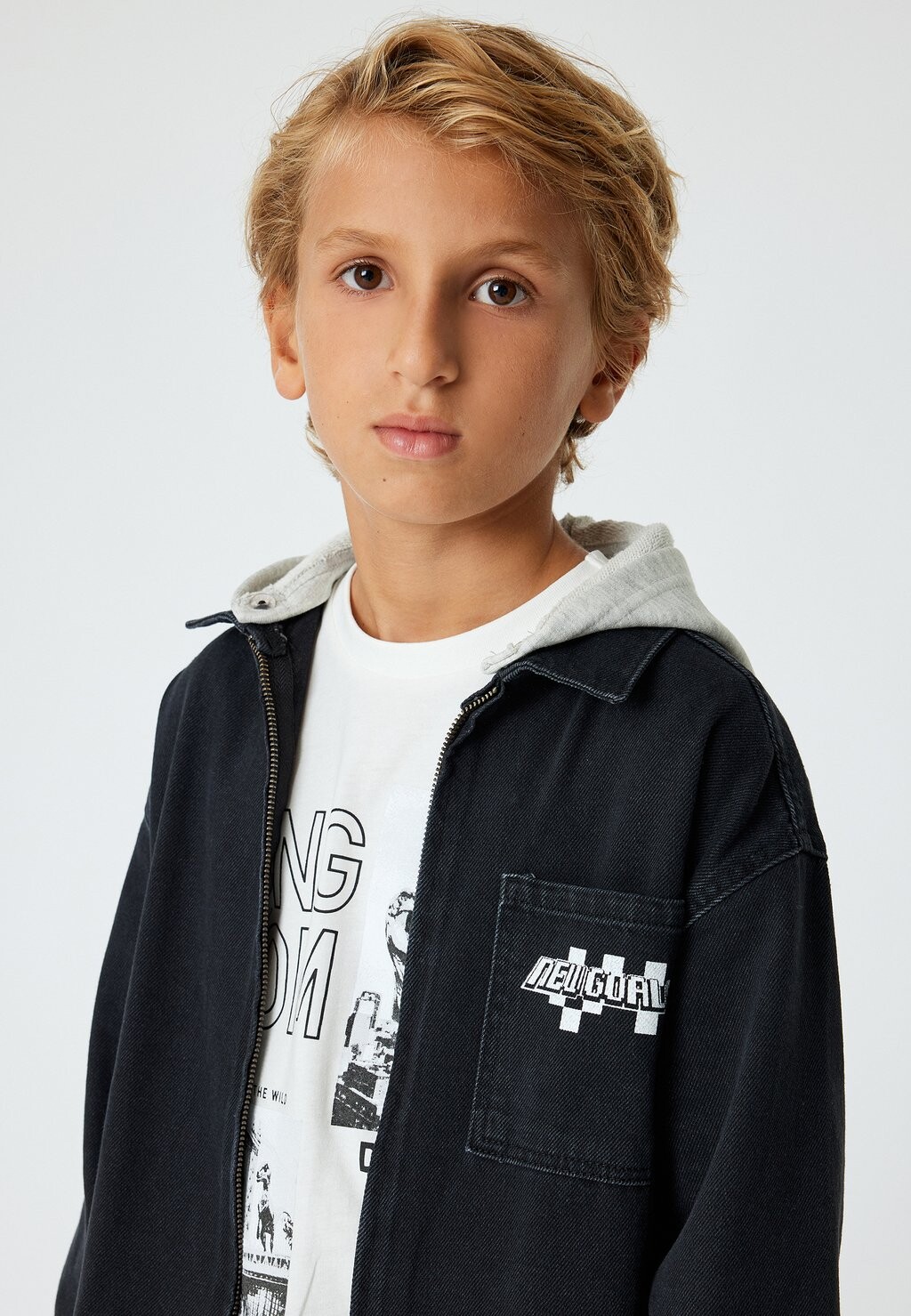 Джинсовая куртка Koton, черный
Джинсовая куртка Koton, черный