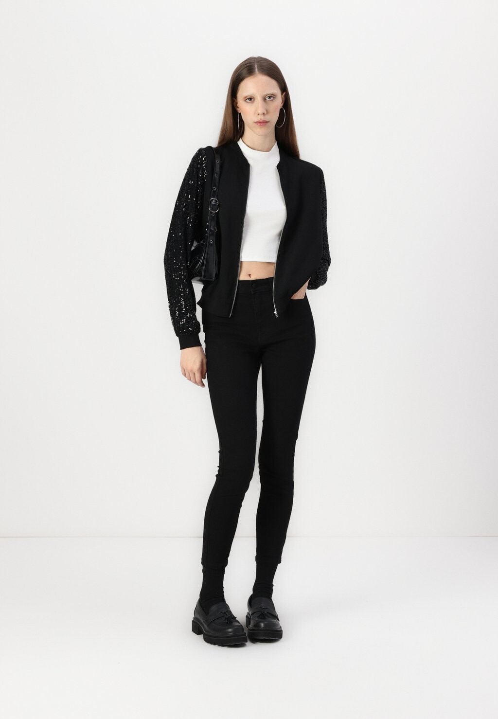 Куртка-бомбер VMGLITTER Vero Moda, черный
Куртка-бомбер VMGLITTER Vero Moda, черный