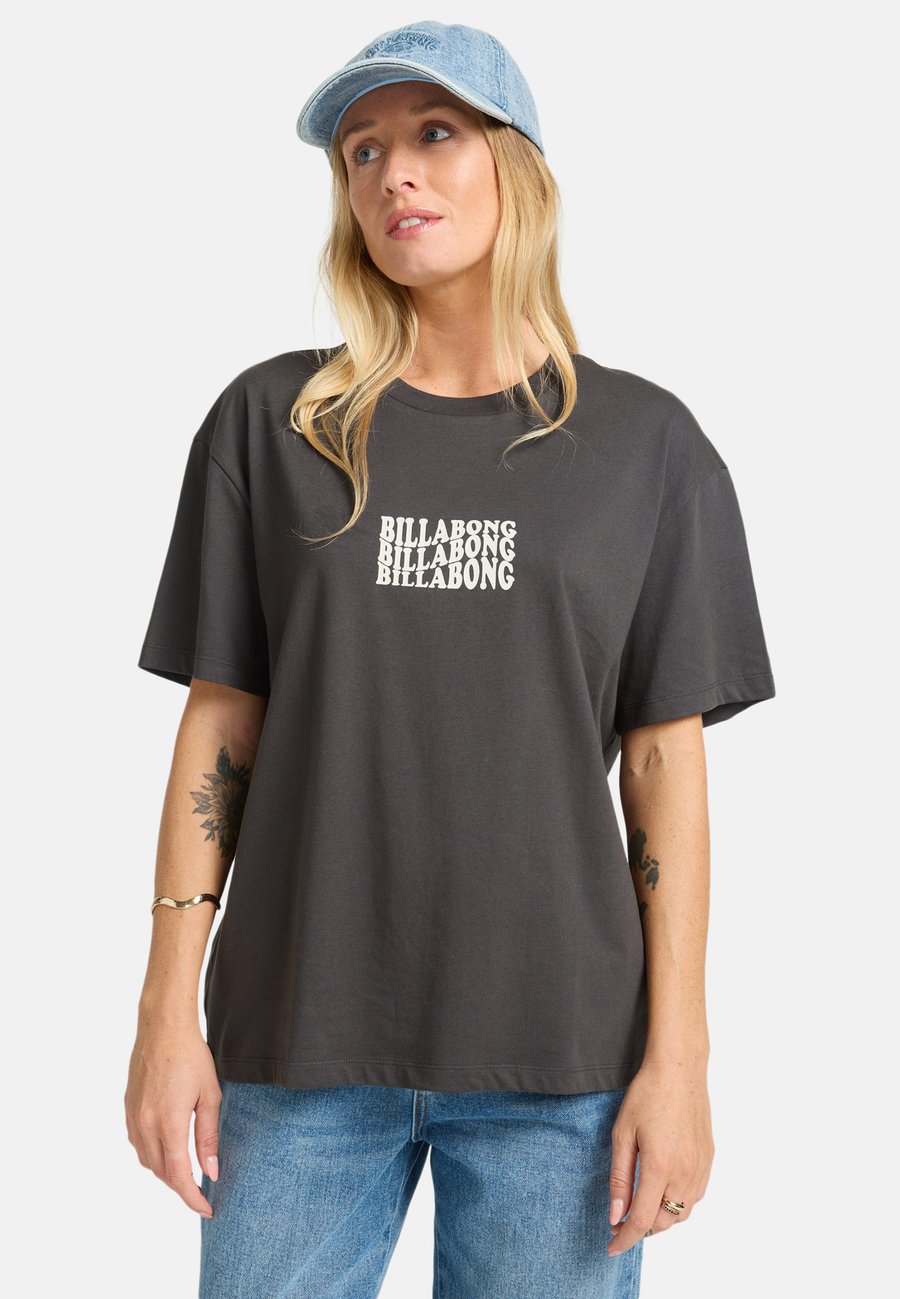 Футболка Billabong Print T-shirt, Black, Черный, Футболка Billabong Print T-shirt, Black
Футболка Billabong Print T-shirt, Black, Черный, Футболка Billabong Print T-shirt, Black