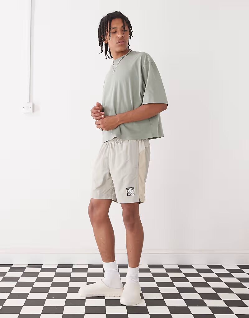 Шорты Columbia Reventure бежевого цвета
Шорты Columbia Reventure бежевого цвета