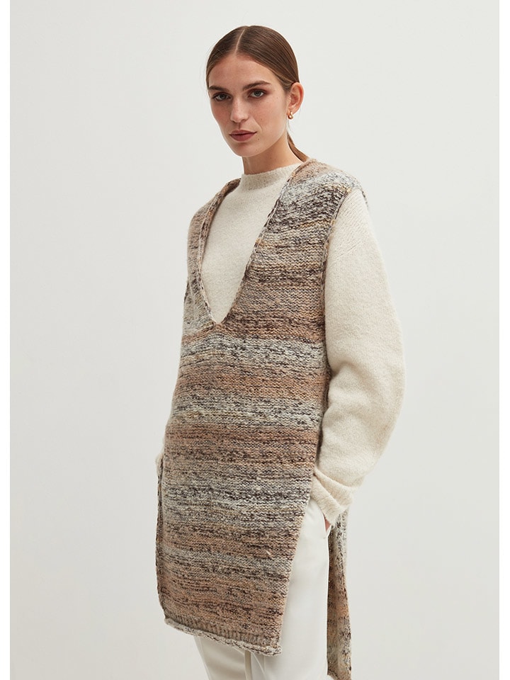 Свитер-жилет STEFANEL, цвет hellbraun/grau
Свитер-жилет STEFANEL, цвет hellbraun/grau