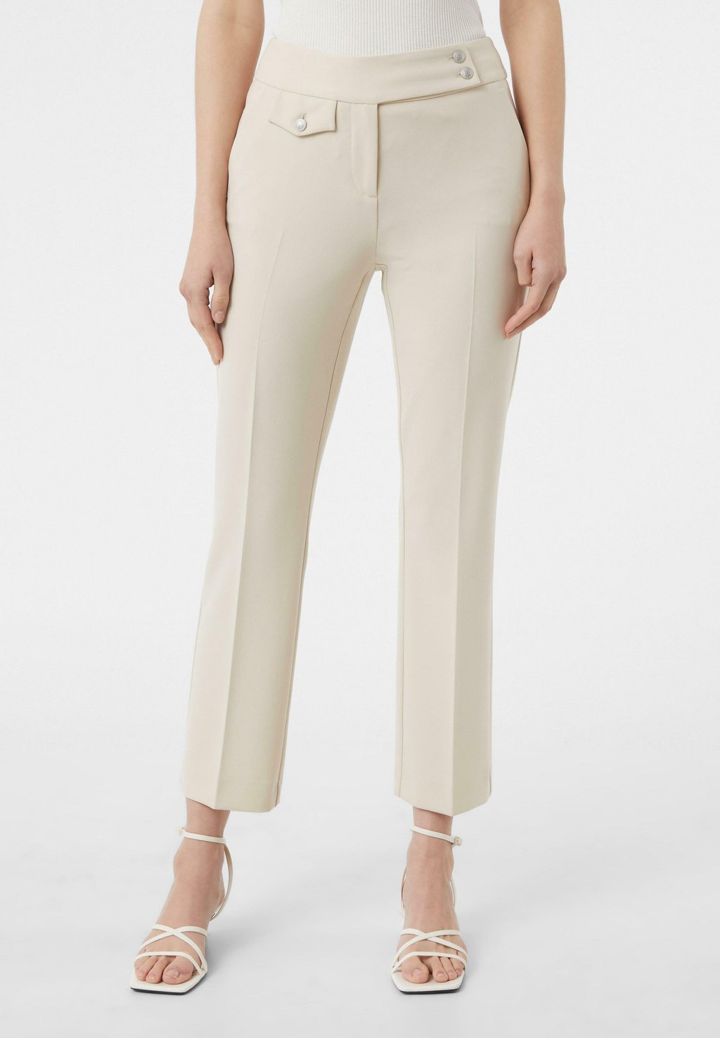 Брюки ANKLE-MIT ZIERKNÖPFEN comma, бежевый
Брюки ANKLE-MIT ZIERKNÖPFEN comma, бежевый