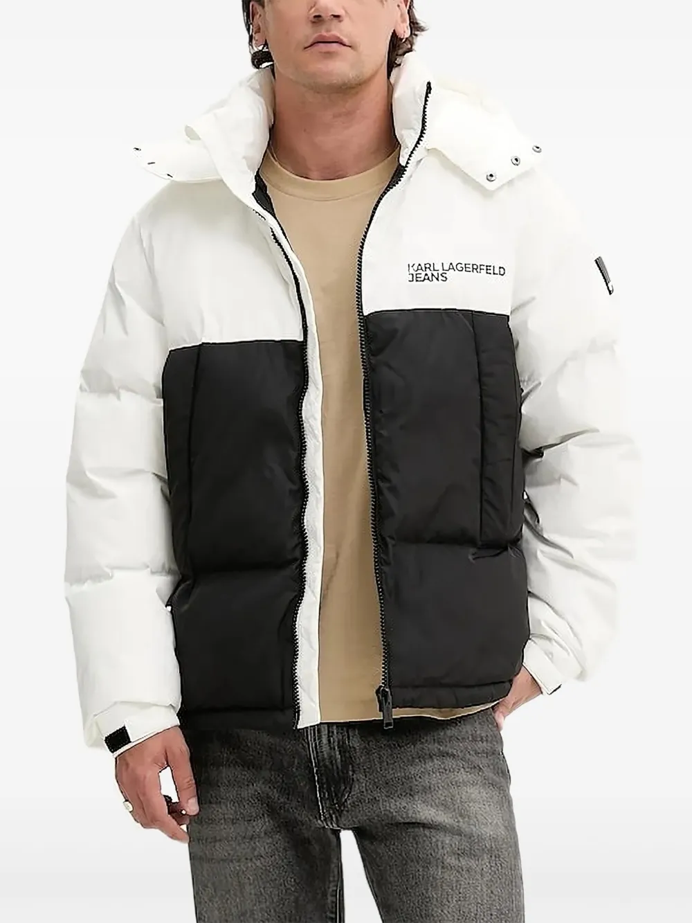 Куртка-пуховик с капюшоном Karl Lagerfeld Jeans, белый
Куртка-пуховик с капюшоном Karl Lagerfeld Jeans, белый
