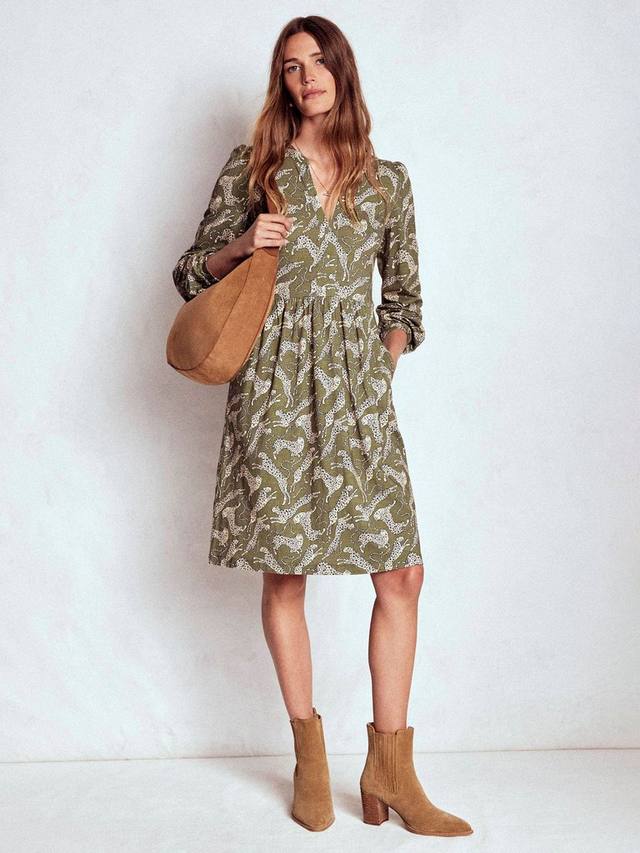 Платье Naomi Leopards из расслабленного джерси Boden, Green
Платье Naomi Leopards из расслабленного джерси Boden, Green