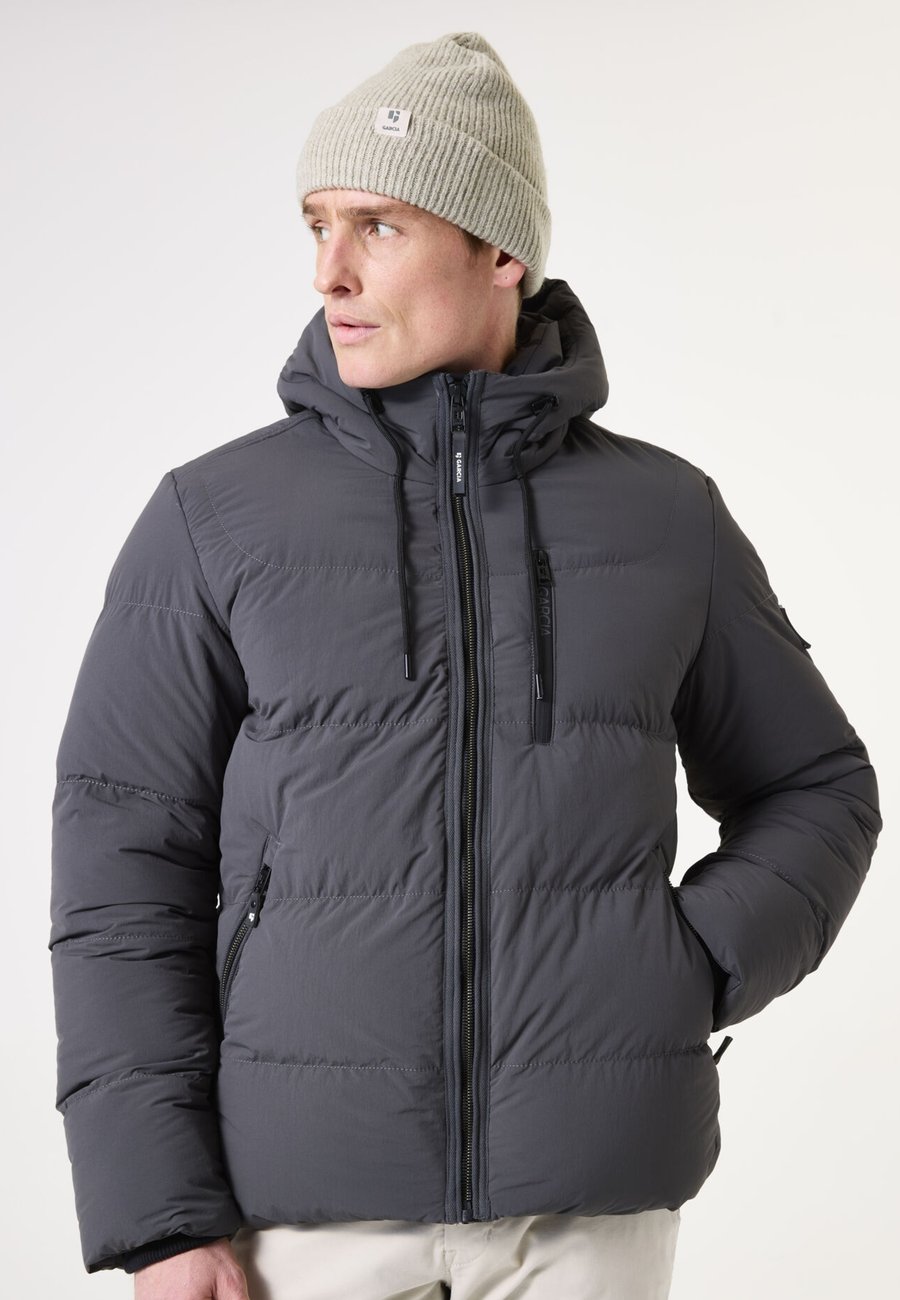 Куртка Garcia OUTERWEAR, Dark Grey/Anthracite
Куртка Garcia OUTERWEAR, Dark Grey/Anthracite