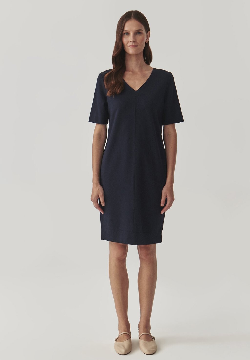 Дневное платье KOKORA TATUUM, темно-синий
Дневное платье KOKORA TATUUM, темно-синий