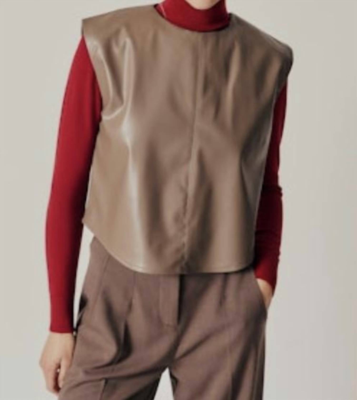 Топ Picea в цвете Taupe Dèluc, серо-коричневый 
Топ Picea в цвете Taupe Dèluc, серо-коричневый