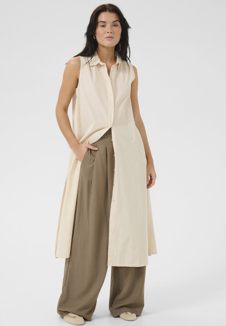 Платье My Essential Wardrobe SUNNA SLEEVELESS, Almond Milk/Beige
Платье My Essential Wardrobe SUNNA SLEEVELESS, Almond Milk/Beige