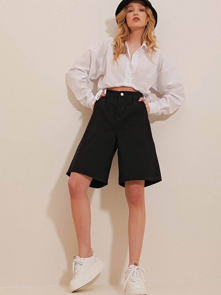 Джинсовые шорты Trend Alacati, черный
Джинсовые шорты Trend Alacati, черный