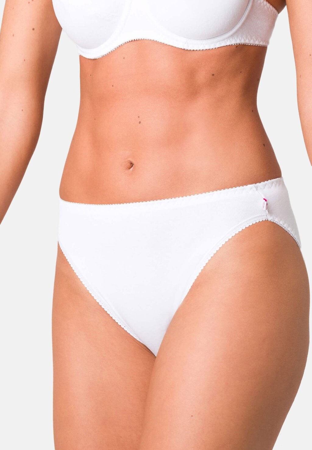 Трусы 5PACK BeeDees, белый
Трусы 5PACK BeeDees, белый