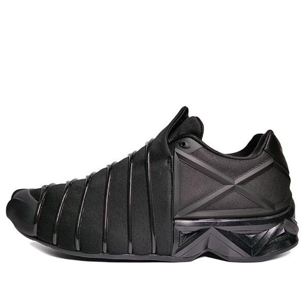 Кроссовки x дворец и 3 yuuto Adidas, черный
Кроссовки x дворец и 3 yuuto Adidas, черный