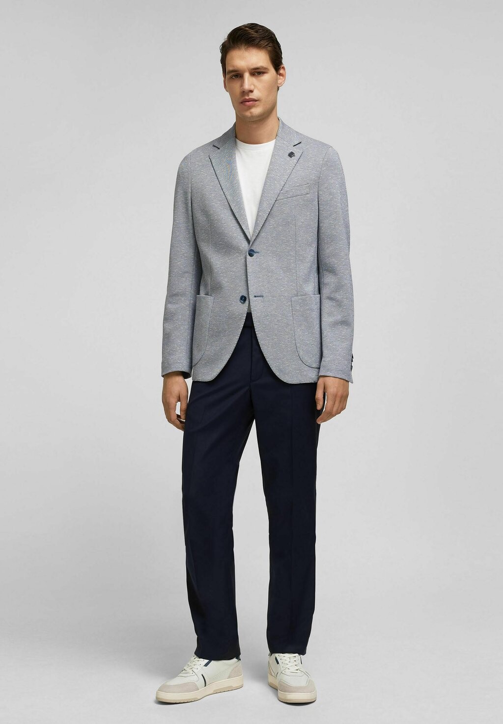 Пиджак-блейзер XTENSION Hechter Paris, серый
Пиджак-блейзер XTENSION Hechter Paris, серый