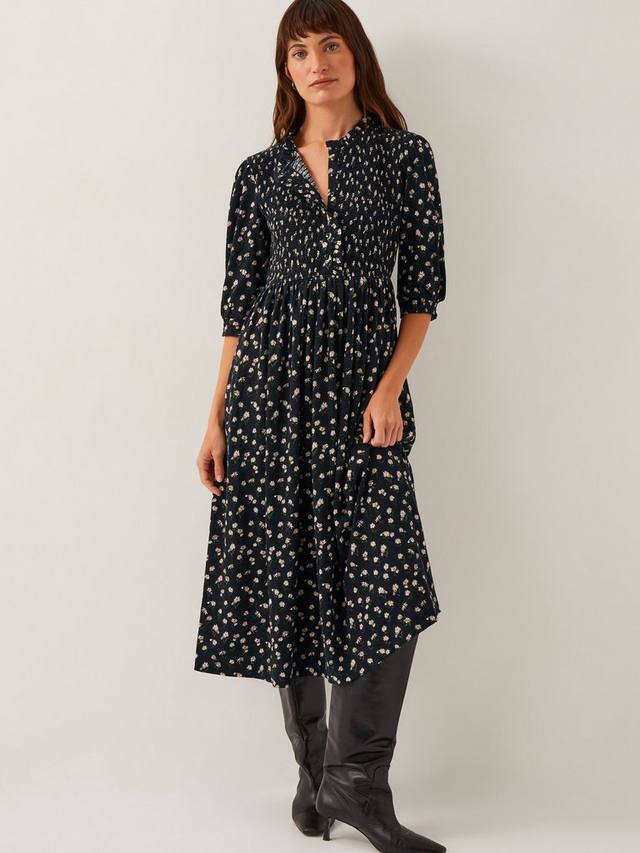 Трикотажное платье orielle в цветочек Monsoon, черный
Трикотажное платье orielle в цветочек Monsoon, черный