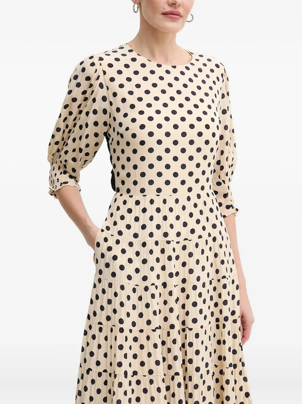 Платье миди в горох с объемными рукавами Pedro Del Hierro, бежевый
Платье миди в горох с объемными рукавами Pedro Del Hierro, бежевый