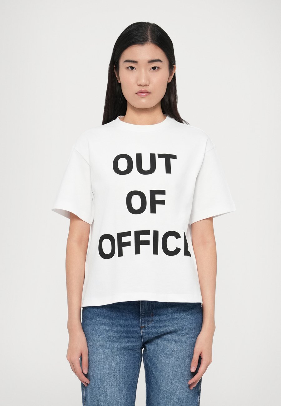 Футболка MAX&Co. FERIALE, Optical White/White, Белый, Футболка MAX&Co. FERIALE, Optical White/White
Футболка MAX&Co. FERIALE, Optical White/White, Белый, Футболка MAX&Co. FERIALE, Optical White/White