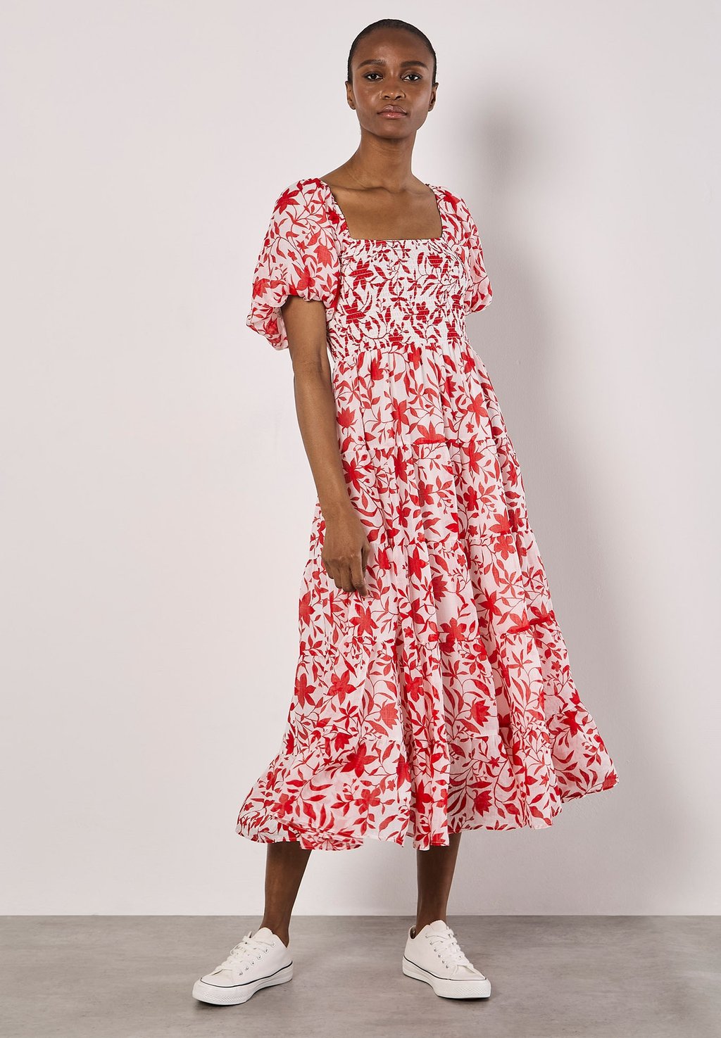 Повседневное платье Apricot, бежевый
Повседневное платье Apricot, бежевый