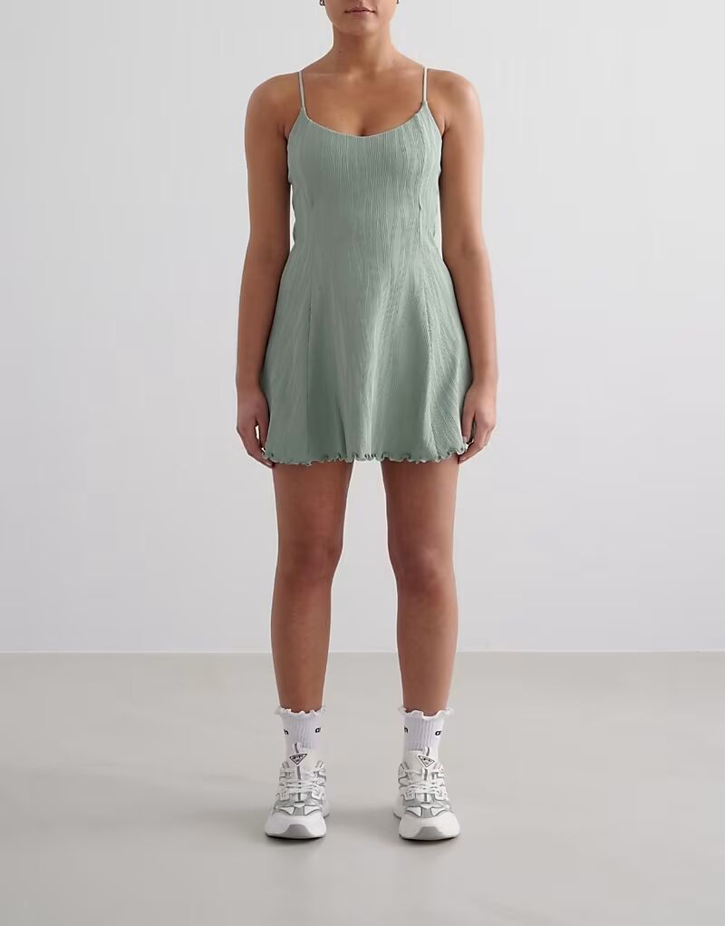 Платье-тюльпан Aim'n Aqua бирюзового цвета
Платье-тюльпан Aim'n Aqua бирюзового цвета