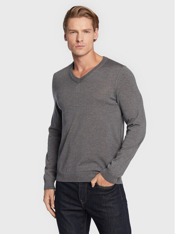 Облегающий свитер Boss, серый
Облегающий свитер Boss, серый