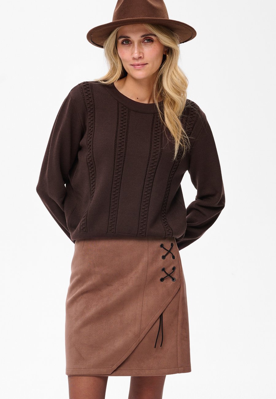 Джемпер blue shadow ANIEL, Brown
Джемпер blue shadow ANIEL, Brown