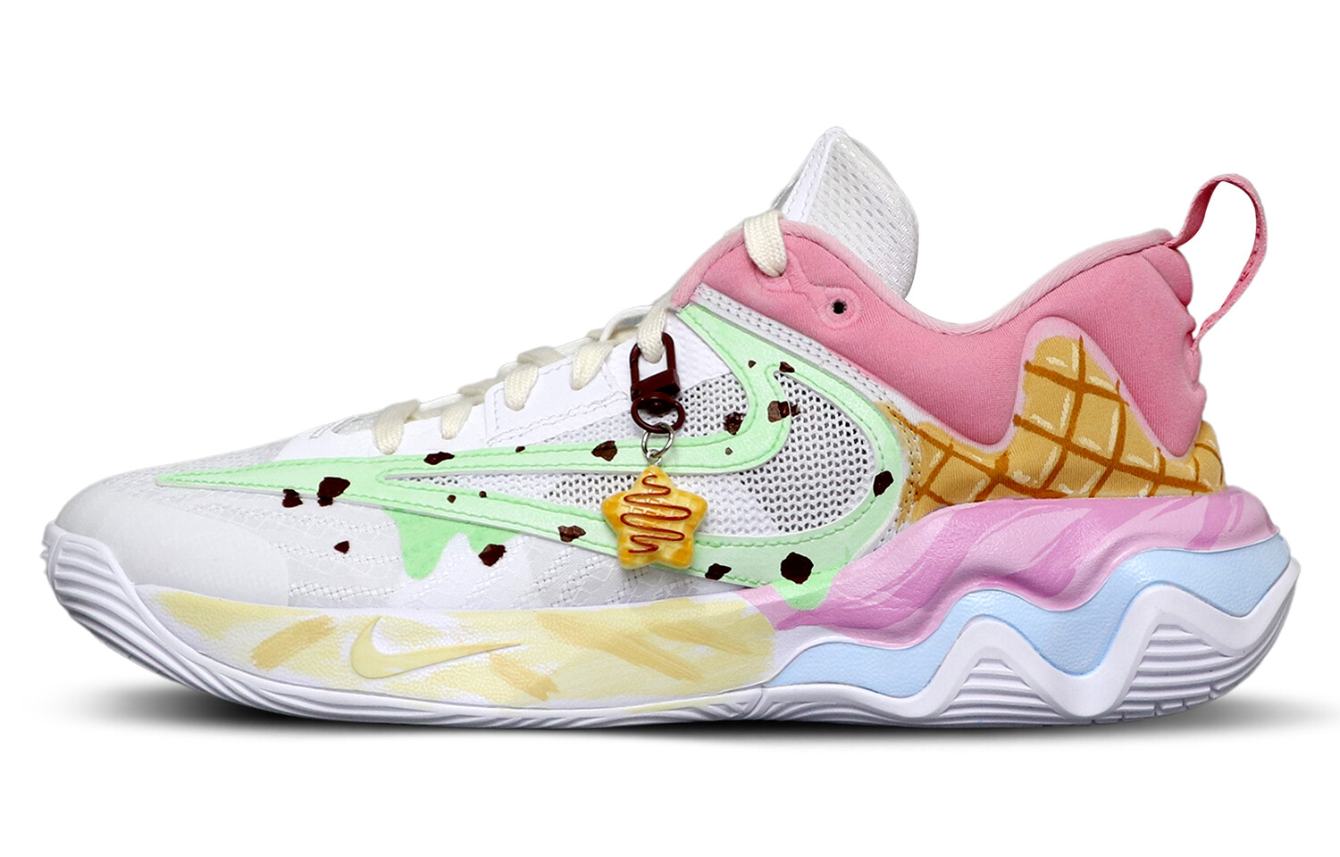 Баскетбольные кроссовки Giannis Immortality мужские с низким верхом светло-коричневые/средние нежно-розовые/голубые с молнией/изумрудным подъемом Nike
Баскетбольные кроссовки Giannis Immortality мужские с низким верхом светло-коричневые/средние нежно-розовые/голубые с молнией/изумрудным подъемом Nike