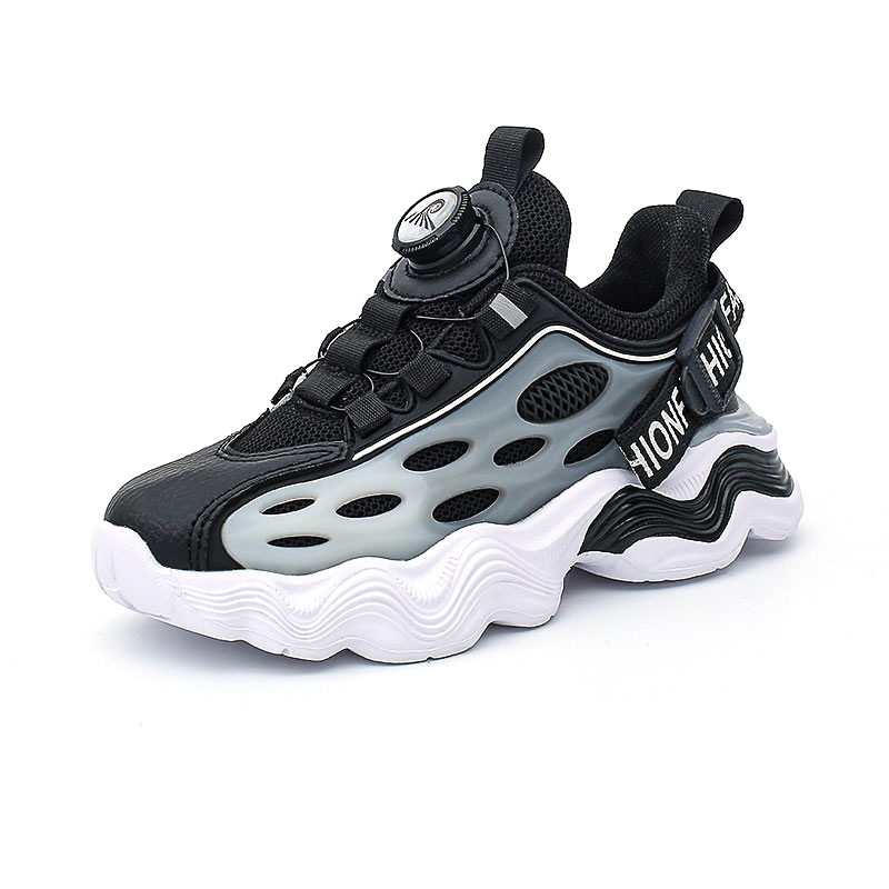 Детские баскетбольные кроссовки TONYBEAR, черный/белый
Детские баскетбольные кроссовки TONYBEAR, черный/белый