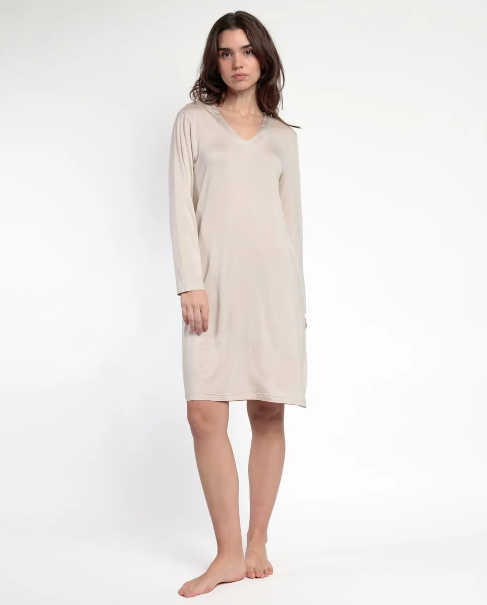 Длинная ночная рубашка для женщин из модального трикотажа Admas, кремовый
Длинная ночная рубашка для женщин из модального трикотажа Admas, кремовый