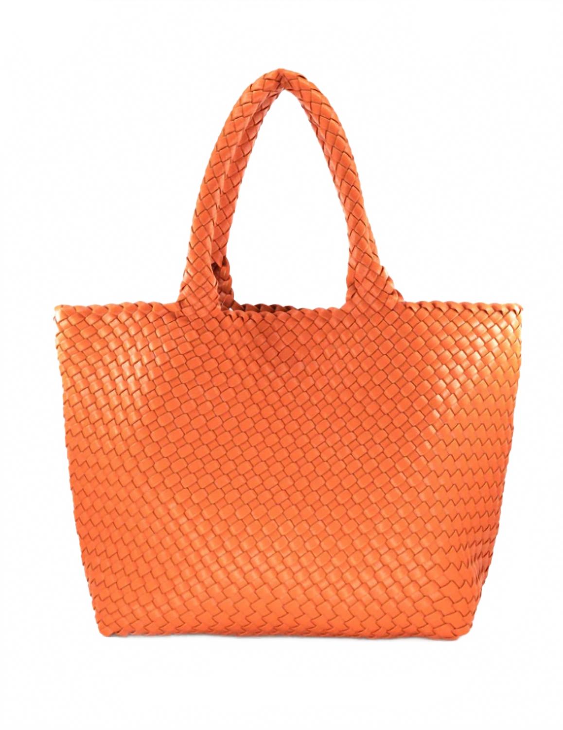 Женская плетеная сумка-тоут в оранжевом цвете Melissa Masse
Женская плетеная сумка-тоут в оранжевом цвете Melissa Masse