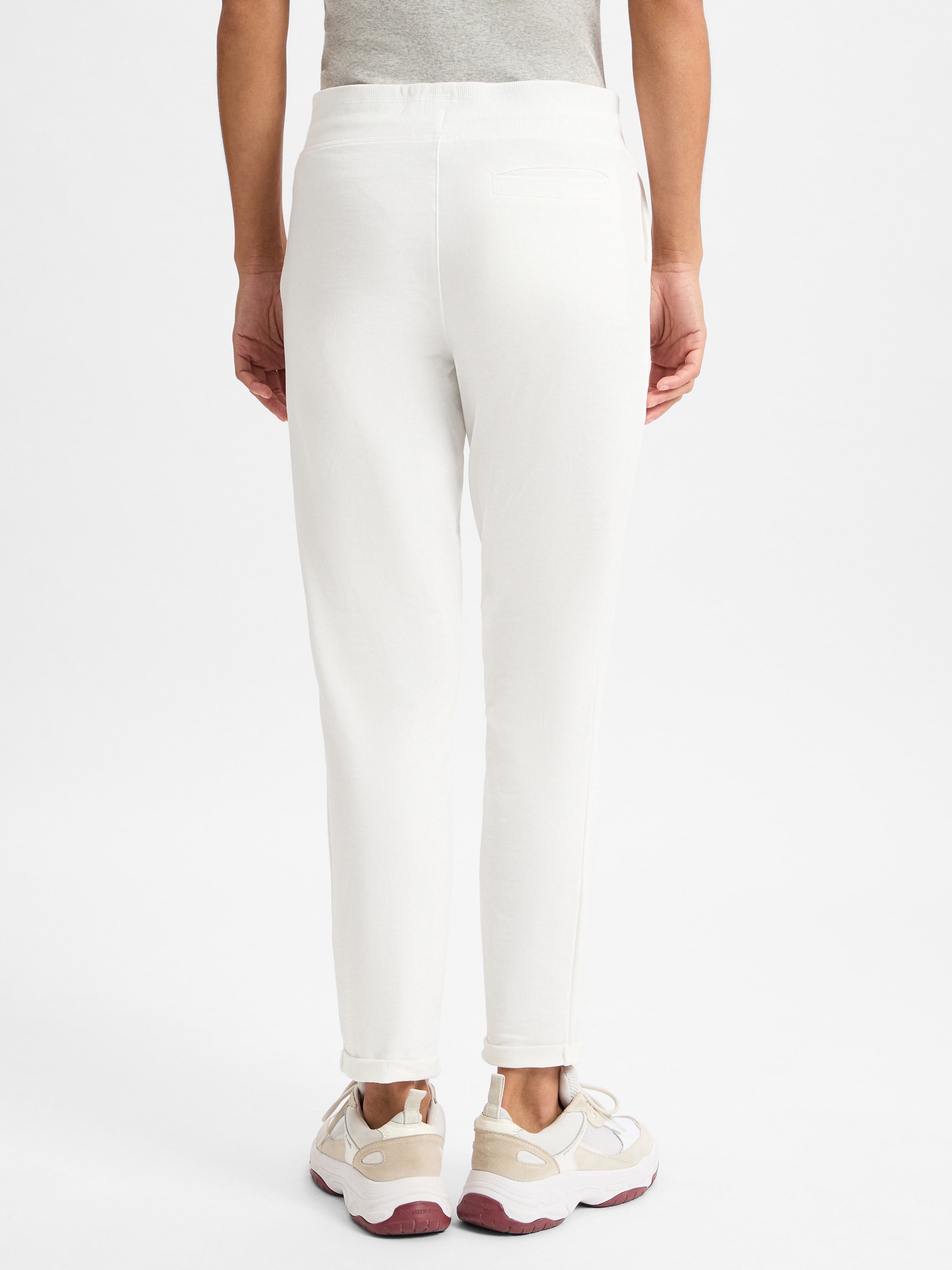 Marie Lund Брюки Regular в белом цвете
Marie Lund Брюки Regular в белом цвете