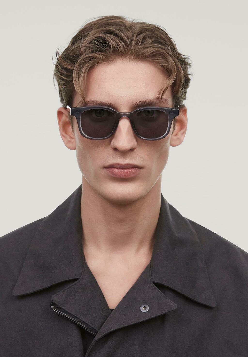 Солнцезащитные очки CHIMI 02 CHIMI, темно-серый
Солнцезащитные очки CHIMI 02 CHIMI, темно-серый